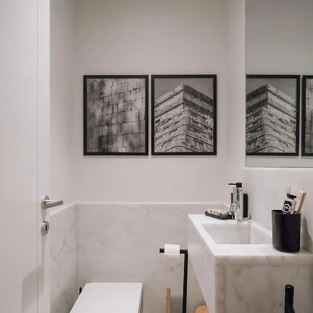 Verapaz - 1 Bedroom In Chiado Апартаменти