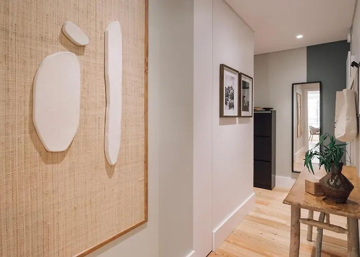 Verapaz - 1 Bedroom In Chiado Διαμέρισμα