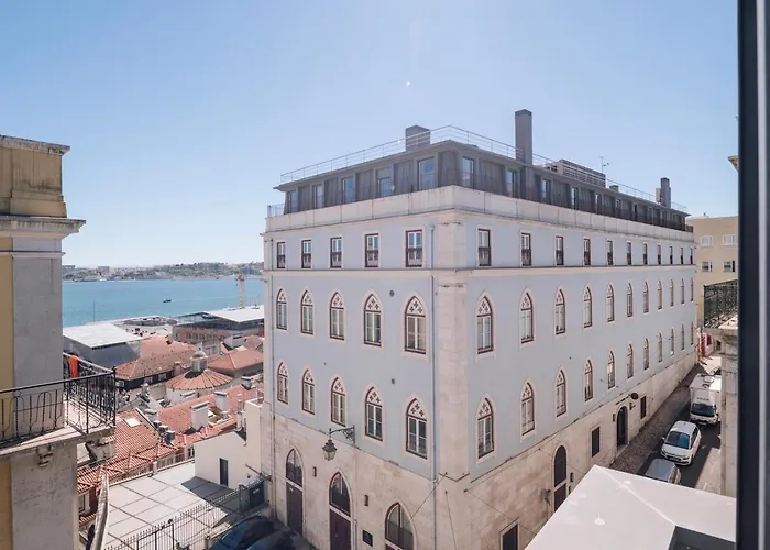 Verapaz - 1 Bedroom In Chiado Διαμέρισμα